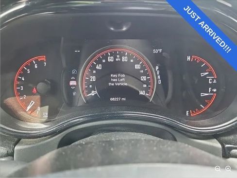 Used 2023 Dodge Durango SXT image 5