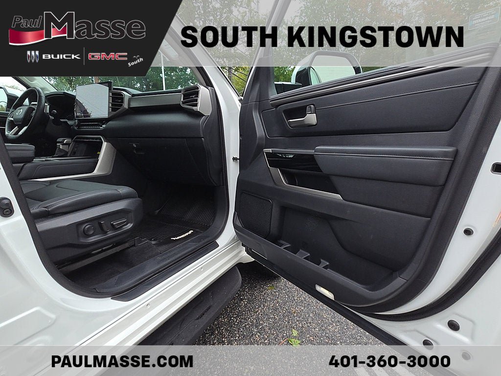 Used 2022 Toyota Tundra Limited AWD/4WD image 32