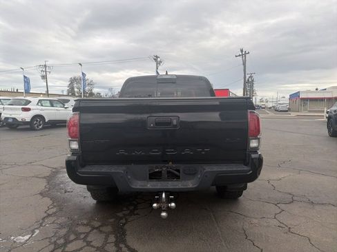 Used 2019 Toyota Tacoma TRD Pro image 5