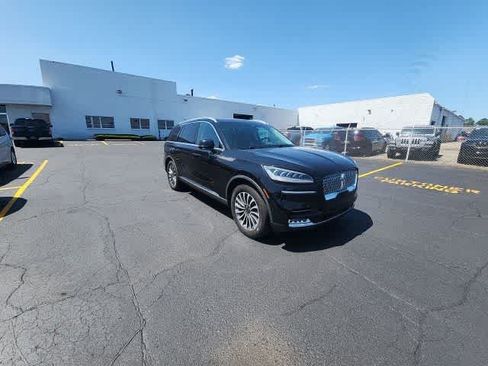 Used 2021 Lincoln Aviator Reserve w/ Equipment Group 201A AWD/4WD image 8