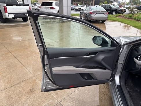 Used 2024 Toyota Camry LE FWD image 24