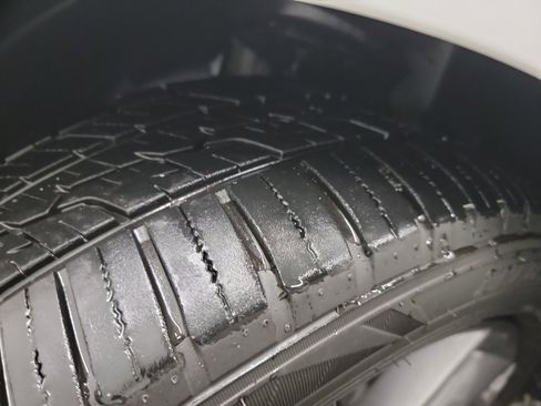 Used 2019 Honda Civic EX-L image 31