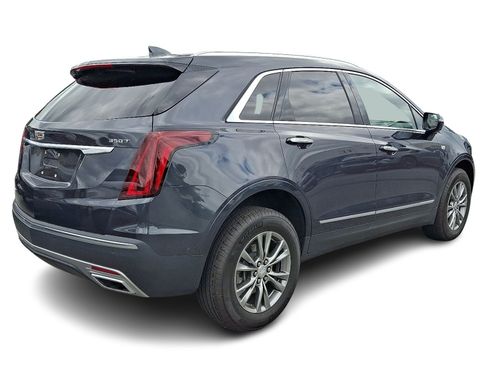 Certified 2022 Cadillac XT5 Premium Luxury w/ Technology Package AWD/4WD image 5