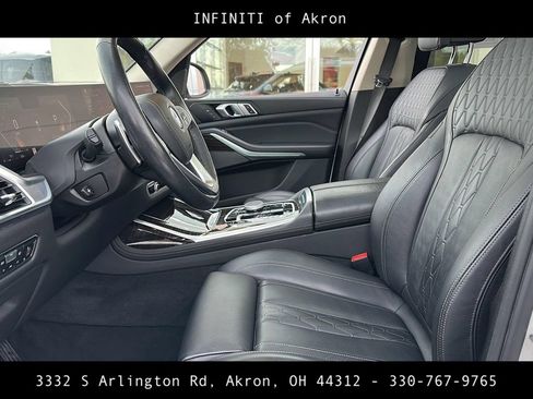 Used 2023 BMW X7 xDrive40i AWD/4WD image 47