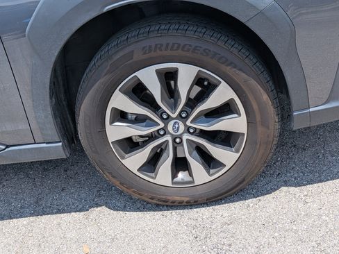 Used 2023 Subaru Outback Limited XT AWD/4WD image 11