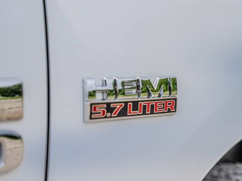 Used 2018 RAM 1500 Big Horn AWD/4WD image 9