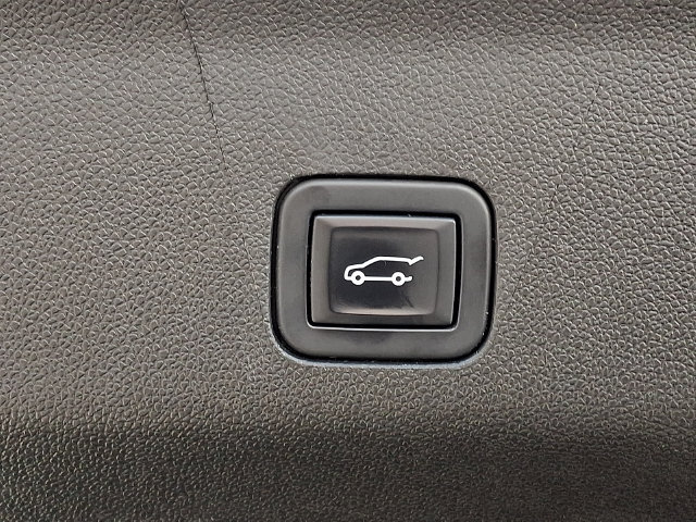 Used 2022 Cadillac Escalade ESV Premium Luxury AWD/4WD image 29