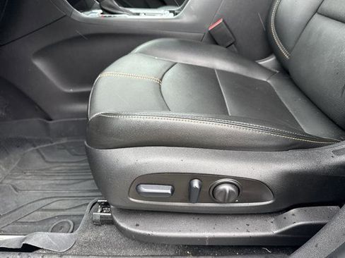 Used 2024 Chevrolet Equinox Premier AWD/4WD image 42
