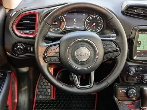 Used 2022 Jeep Renegade Trailhawk w/ Sun/Sound Group image 29