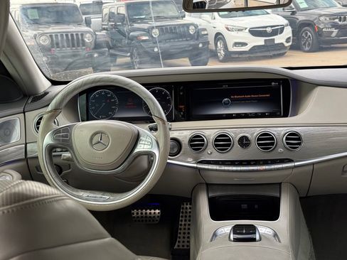 Used 2017 Mercedes-Benz S 550 S 550 4MATIC image 8