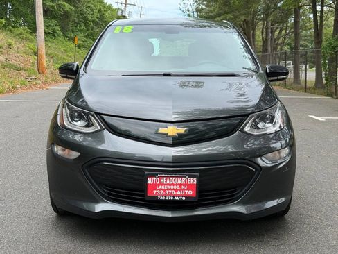 Used 2018 Chevrolet Bolt LT FWD image 2