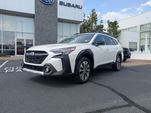 Certified 2024 Subaru Outback Limited AWD/4WD image 9