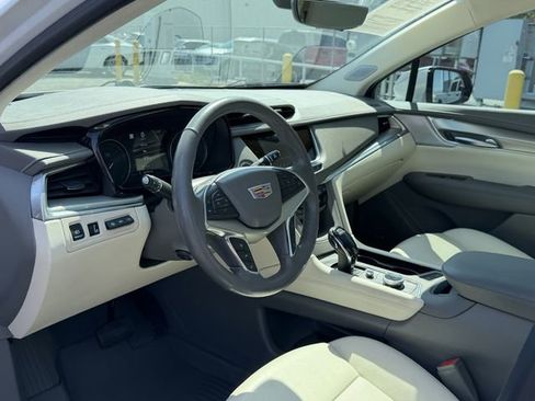 Used 2023 Cadillac XT5 Premium Luxury w/ Technology Package image 15