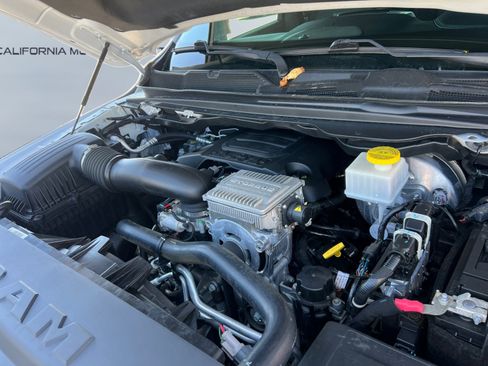 Used 2023 RAM 1500 Laramie image 14