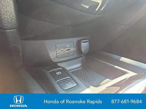 Used 2022 Nissan Rogue Sport SL w/ Premium Package AWD/4WD image 26