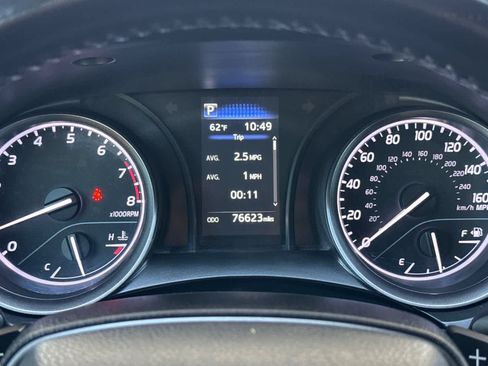 Used 2021 Toyota Camry SE FWD image 22