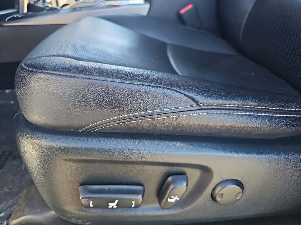 Used 2022 Toyota 4Runner Limited AWD/4WD image 29