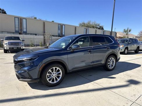 Used 2025 Honda CR-V EX-L image 3