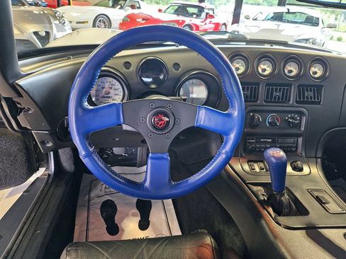 Used 1996 Dodge Viper RT/10 RWD image 26
