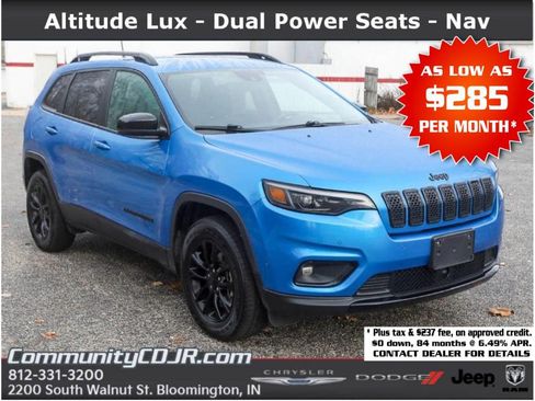 Used 2023 Jeep Cherokee Altitude Lux image 1