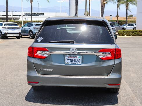 Used 2018 Honda Odyssey EX-L image 11