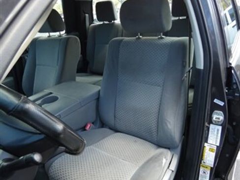 Used 2012 Toyota Tundra 2WD Double Cab image 35