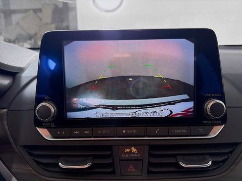 Certified 2023 Nissan Altima 2.5 SV image 11