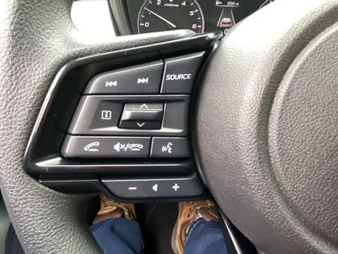 Certified 2025 Subaru Crosstrek 2.0i Premium image 24