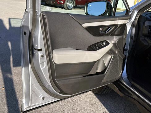 Certified 2025 Subaru Outback Premium image 20