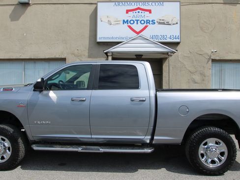 Used 2021 RAM 2500 Big Horn image 5