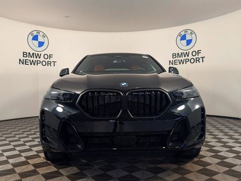New 2026 BMW X6 xDrive40i w/ Climate Comfort Package image 4