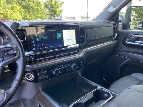 Used 2025 Chevrolet Silverado 2500 LT w/ Trail Boss Package AWD/4WD image 24