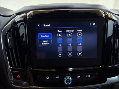 Used 2023 Chevrolet Traverse RS AWD/4WD image 52
