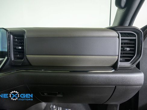 Used 2025 Chevrolet Silverado 1500 ZR2 w/ Technology Package AWD/4WD image 45