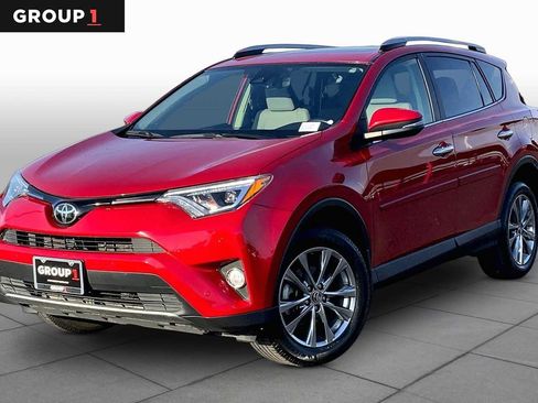 Used 2017 Toyota RAV4 Limited FWD image 1