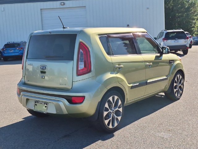 Used 2012 Kia Soul ! FWD image 3