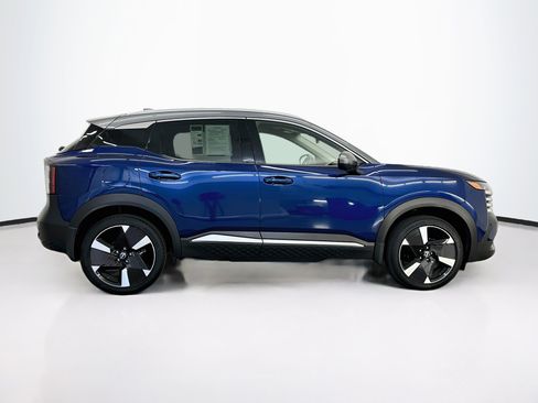 Used 2025 Nissan Kicks SR AWD/4WD image 10