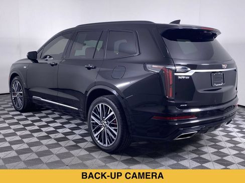 Certified 2023 Cadillac XT6 Sport w/ Platinum Package AWD/4WD image 19