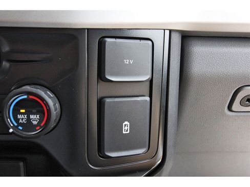 New 2025 Ford F550 4x4 Supercab Super Duty image 23