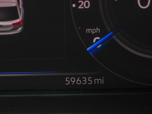 Used 2022 Volkswagen Tiguan SEL R-Line image 16