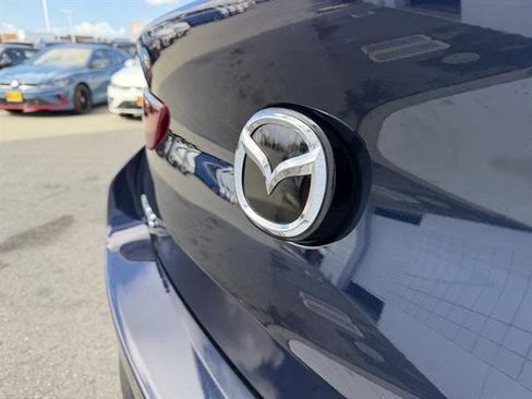 Used 2024 MAZDA MAZDA3 s image 11