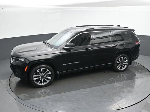 Used 2023 Jeep Grand Cherokee L Overland image 39
