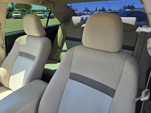 Used 2012 Toyota Camry LE FWD image 13