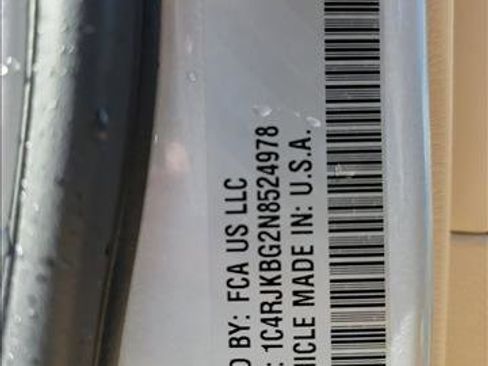 Used 2022 Jeep Grand Cherokee L Limited image 25