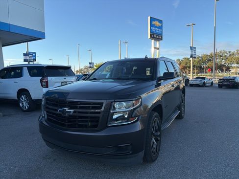 Used 2018 Chevrolet Tahoe LT w/ RST Edition image 17
