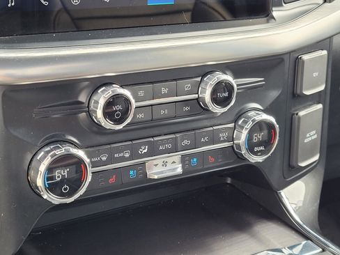 Used 2021 Ford F150 Lariat AWD/4WD image 20
