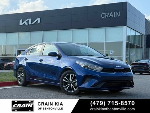 Used 2022 Kia Forte LXS w/ LXS Technology Package FWD image 1