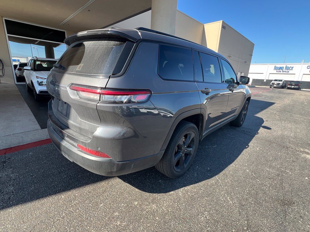 Used 2023 Jeep Grand Cherokee L Laredo AWD/4WD image 4