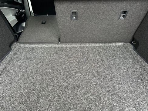 New 2025 Volkswagen ID.4 Pro image 14