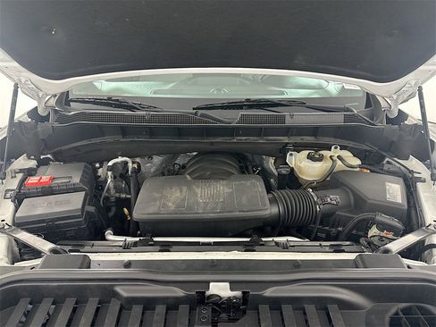 Used 2019 Chevrolet Silverado 1500 LTZ image 33